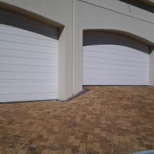 Aluzinc Holizontal garage door
